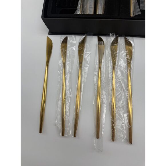 Silverware Flatware Cutlery Set, 24 Pieces Stainless Steel Cutlery Set - Picture 3 of 7